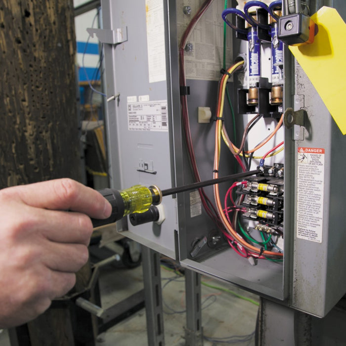 Klein Tools 32751 Adjustable Screwdriver, #2 Phillips, 1/4-Inch Slotted