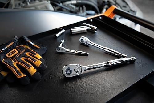 GEARWRENCH 3 Piece 1/4", 3/8� and 1/2" Drive 90-Tooth Quick Release Teardrop Ratchet Set | 81310T