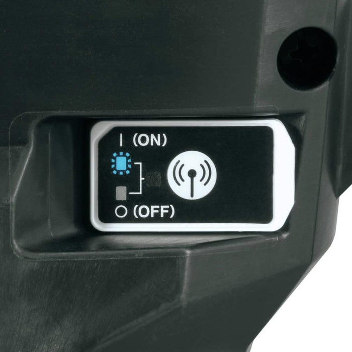 Makita GMH01M1 40V max XGT Brushless 15 lb. SDS-MAX AVT Demolition Hammer Kit, AWS Capable, case, with one battery (4.0Ah) & FREE Makita  BL4040