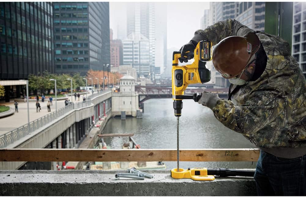 DEWALT (DCHJ074D1-2X) Realtree Xtra Camouflage Heated Hoodie, 2X-Large