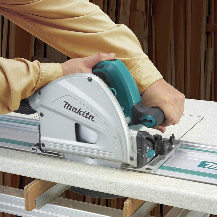 Makita (SP6000J1) 6-1/2" Plunge Circular Saw Kit with Stackable Tool Case and 55" Guide Rail