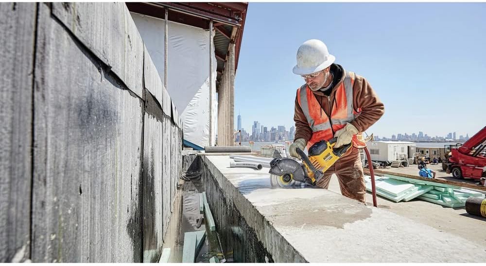 DEWALT 9" x 7/8" Flexvolt Masonry/Concrete Diamond Cutting Wheel - DWAFV8900