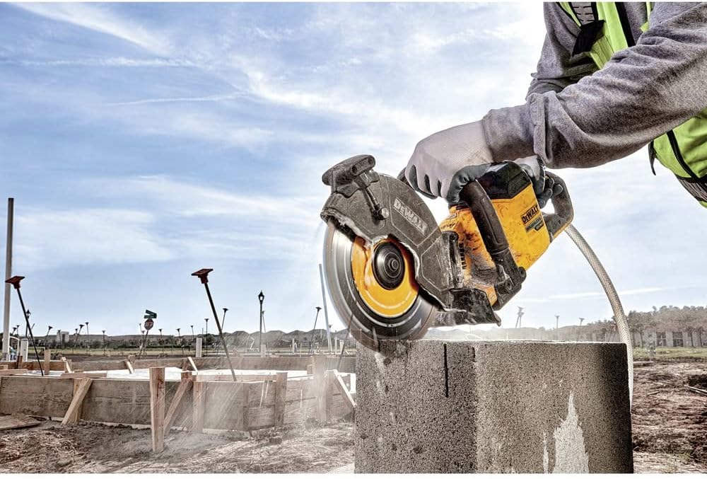 DEWALT 9" x 7/8" Flexvolt Masonry/Concrete Diamond Cutting Wheel - DWAFV8900