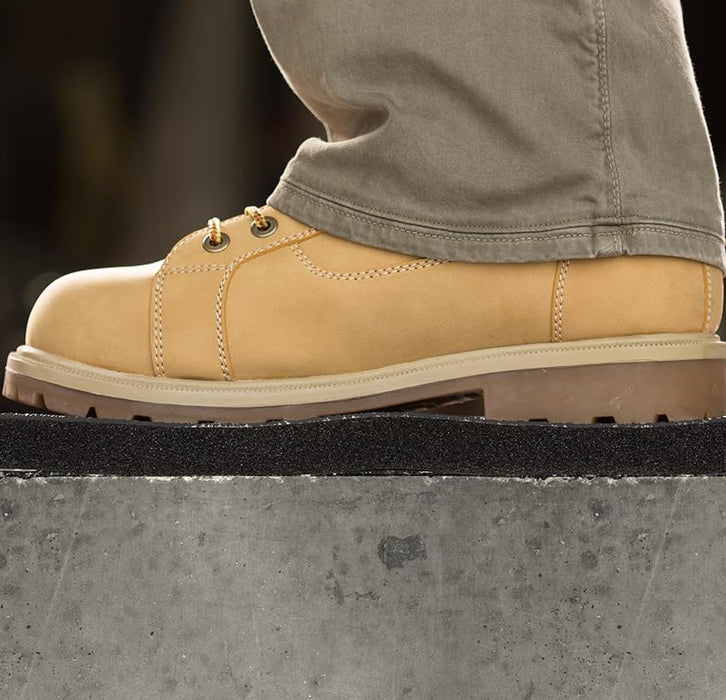 Wearwell Diamond-Plate SpongeCote UltraSoft Mat Anti-Fatigue Workstation Mat. 2' W x 3' L x 15/16" Thickness. Nitricell Sponge. Pre-Beveled Edge.