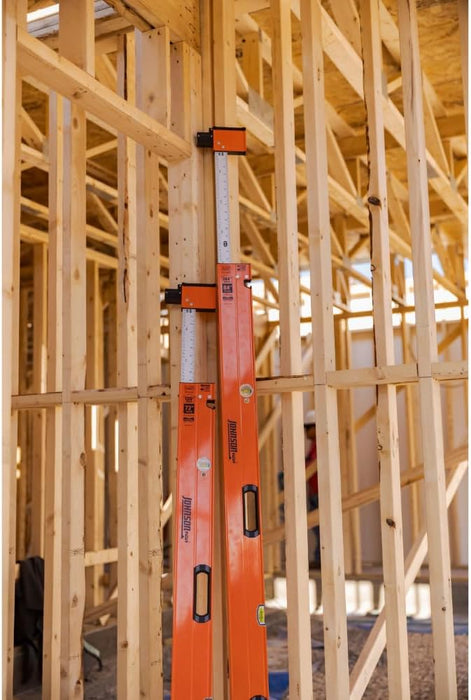 Johnson Level & Tool 5800-0712P 7FT - 12FT Extendable Plate Level, Triple-Secured Mounting System