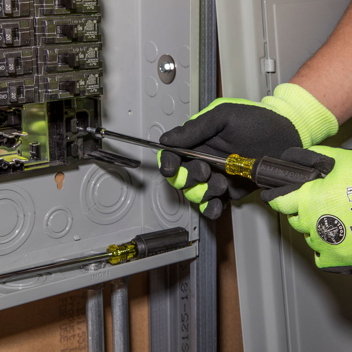 Klein Tools 646M Nut Driver Set, Magnetic Nut Drivers, 6-Inch Shafts, 2-Piece