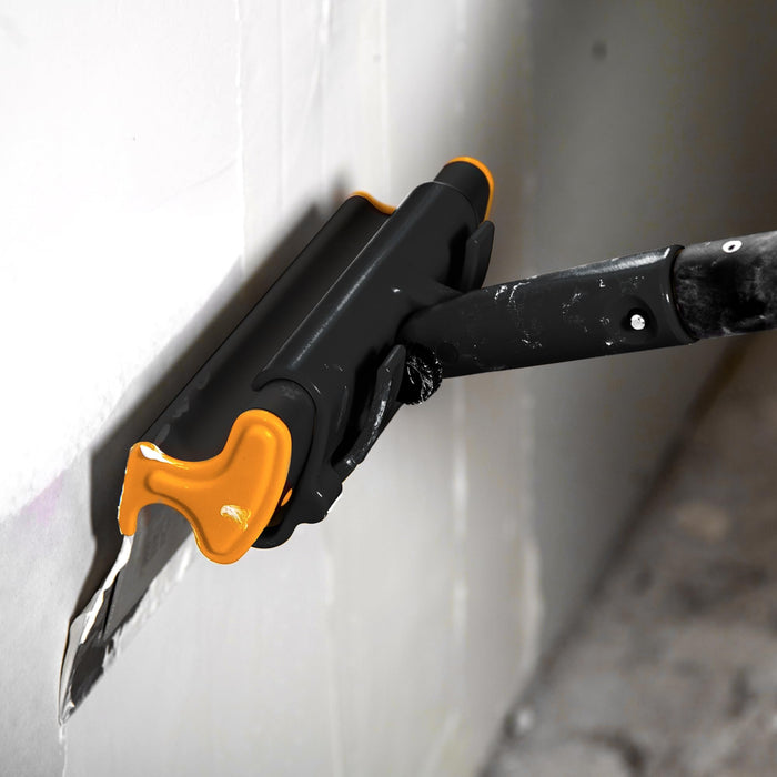 DeWalt 40 In. Skimming Blade - Aluminum Housing with 0.012 In. (0.3mm) Replaceable Stainless Steel Blade Insert