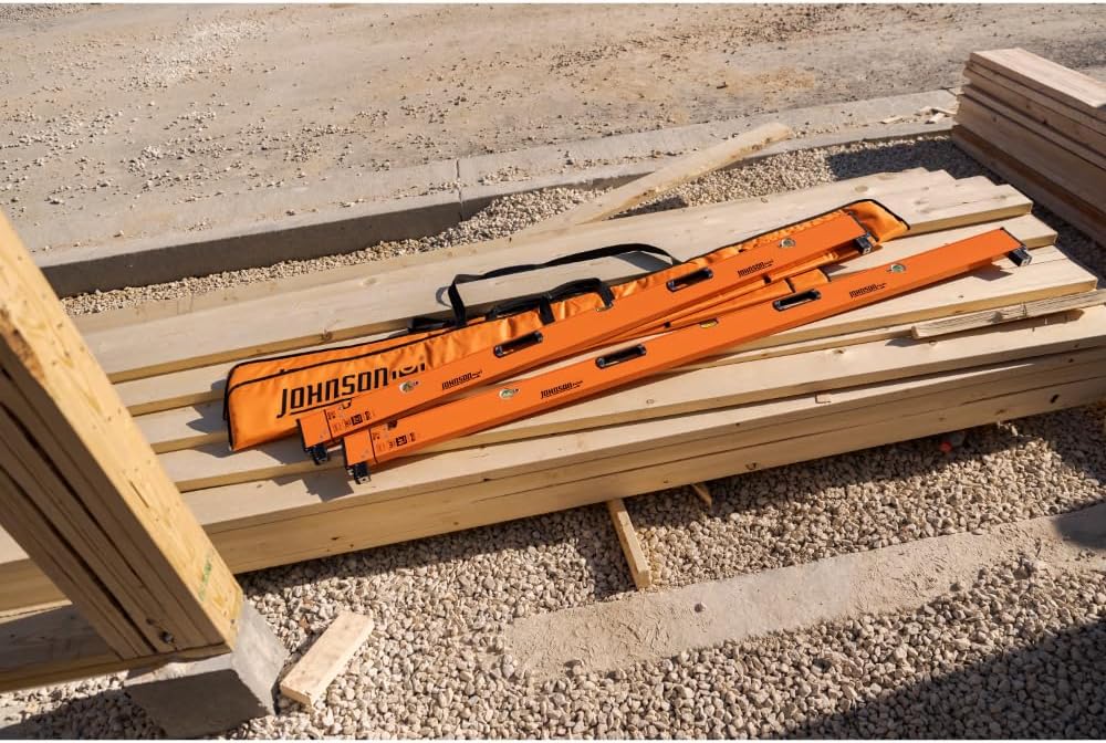 Johnson Level & Tool 5800-0712P 7FT - 12FT Extendable Plate Level, Triple-Secured Mounting System