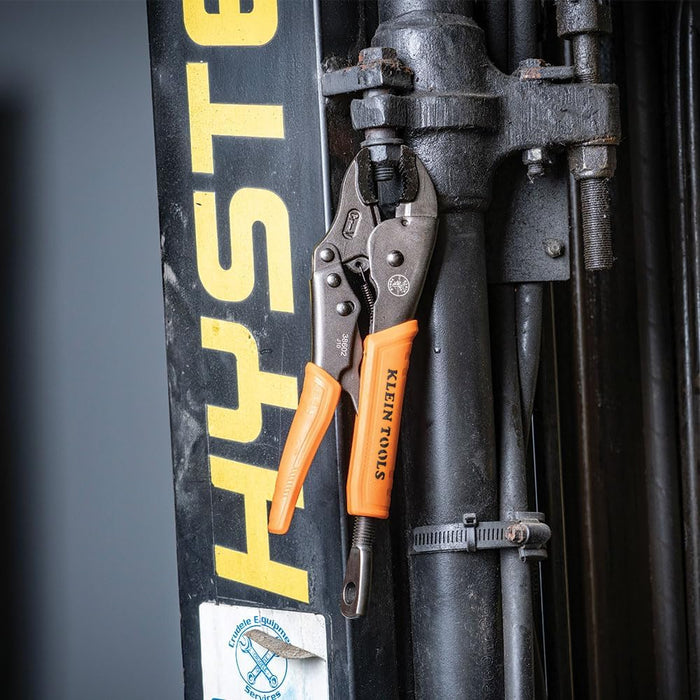 Klein Tools 38602 Curved Jaw Locking Pliers, 10-Inch