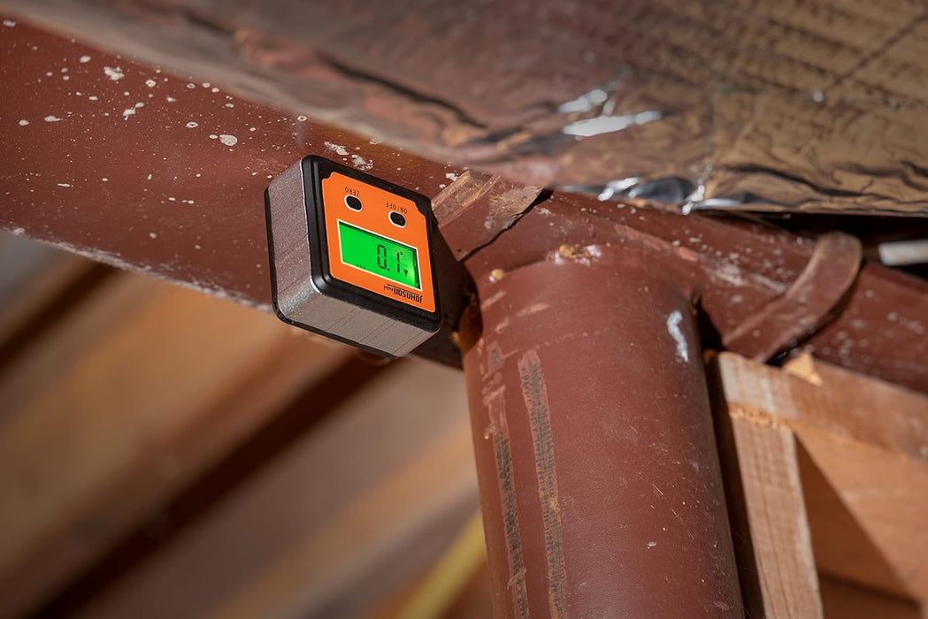 Johnson 1886-0000 Magnetic Digital Angle Locator with 2 Buttons, Digital Pitch & Slope Locator