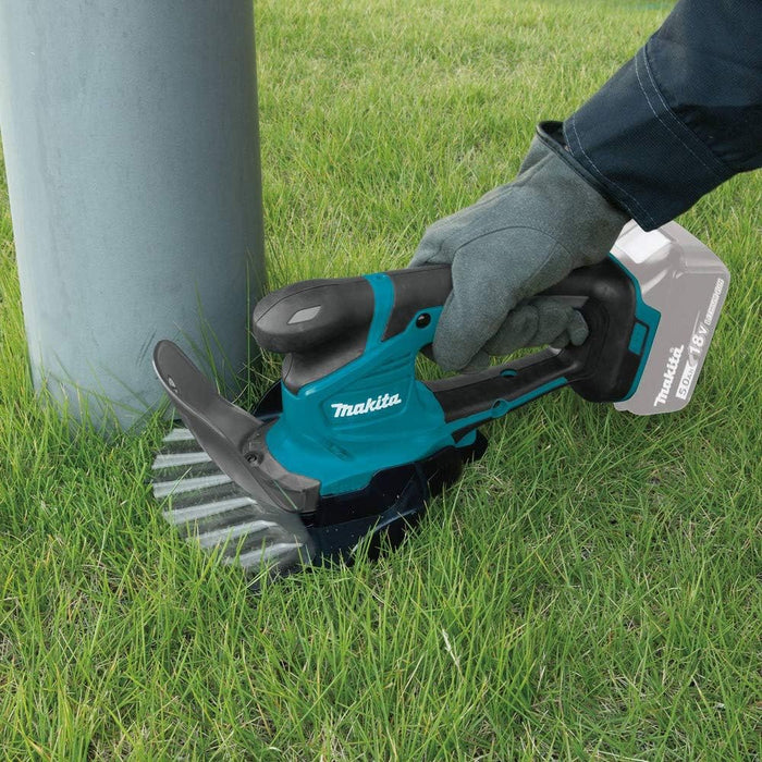 Makita XMU04ZX 18V LXT Lithium-Ion Cordless Grass Shear with Hedge Trimmer Blade, Tool Only