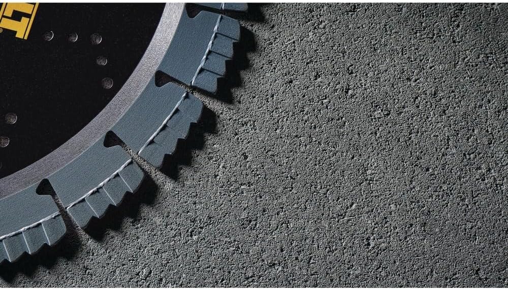 DEWALT DW47437 XP7 Reinforced Concrete Segmented Diamond Blades
