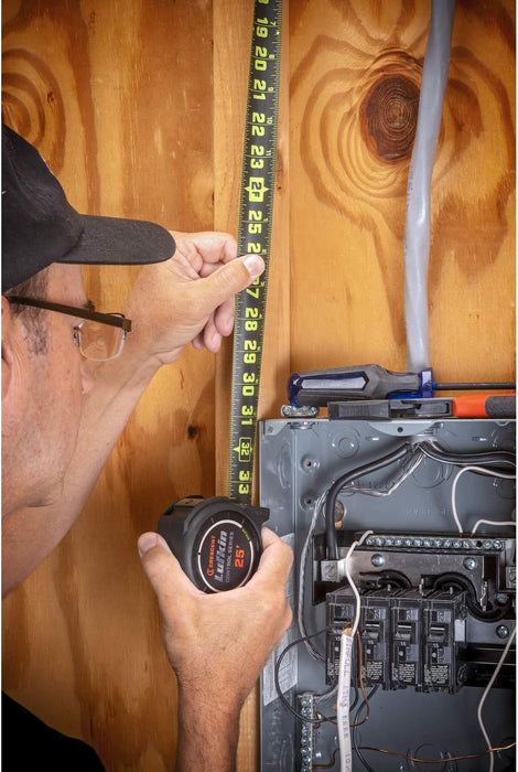 Crescent Lufkin L1025CB-02 1-3/16 x 25' Command Control Series Black Clad Tape Measure