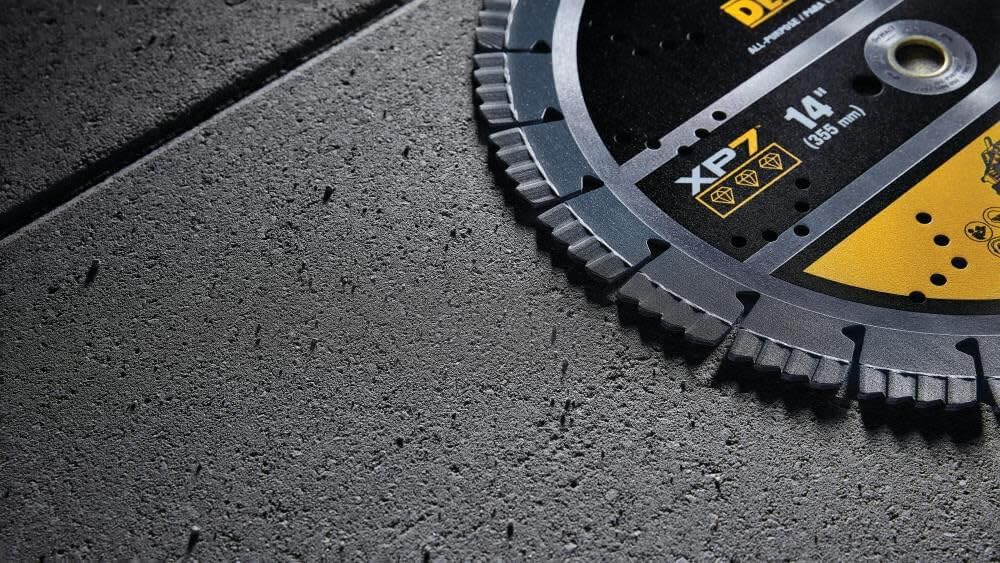 DEWALT (DW47427) Diamond Blade, All Purpose, Segmented XP7, 14 in.