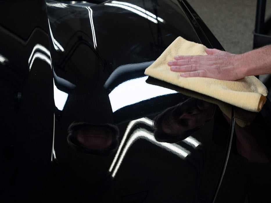 Meguiar's Professional Final Inspection Mist & Wipe M3401 - Quickly and Gently Remove Prints, Dust, and Smudges Leaving a Showroom Quality Shine - Safe as a Clay Bar Lubricant, 128 Oz, 1 Gallon