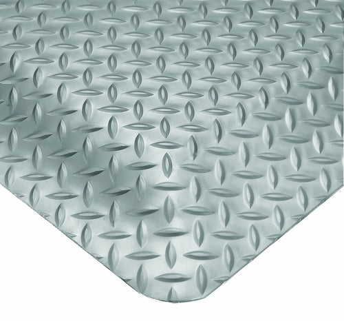 Wearwell Diamond-Plate SpongeCote UltraSoft Mat, 3' Width x 5' Length x 15/16" Thickness, Gray