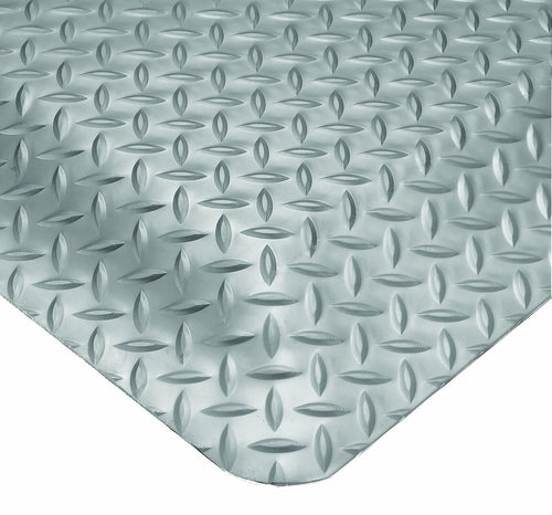 Wearwell Diamond-Plate SpongeCote UltraSoft Mat, 3' Width x 20' Length x 15/16" Thickness, Gray