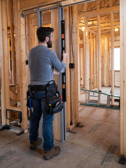 Johnson 3748 Professional Aluminum Level, 48", Black