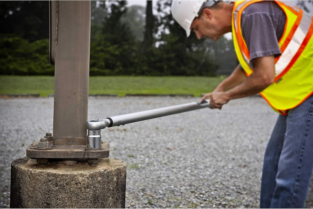 GEARWRENCH (85085) 1" Drive Electronic Torque Wrench 150-1000 ft/lbs.