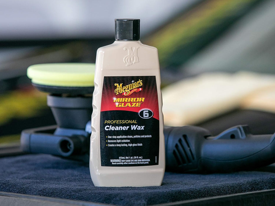 Meguiar's Professional Cleaner Wax M0616 - Swirl and Scratch Remover, Car Polish, and Car Wax in One Liquid - One-Step for Professional Detailing, 16 Oz (Packaging May Vary)