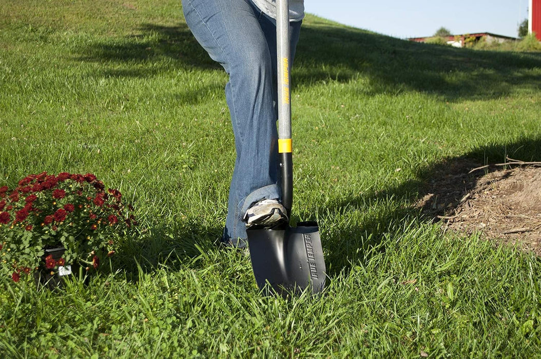 The Ames Companies, Inc 2585600 True Temper Forged Round Point Digging Shovel 57 in. Hardwood Handle Round Point Shovel