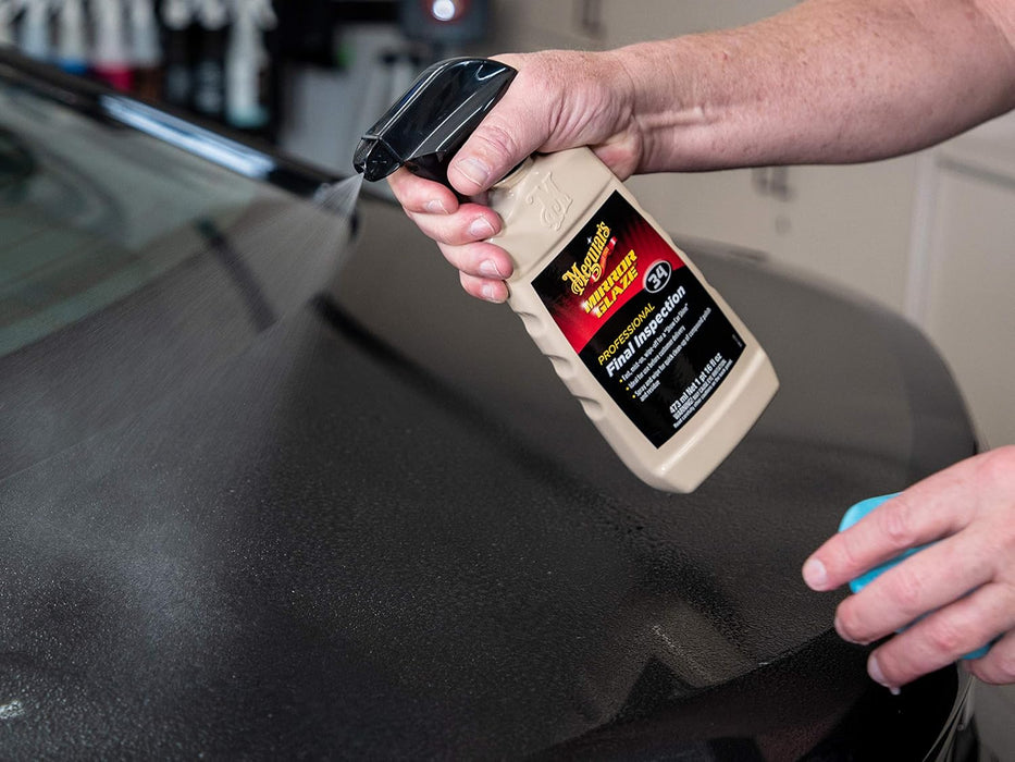 Meguiar's Professional Final Inspection Mist & Wipe M3401 - Quickly and Gently Remove Prints, Dust, and Smudges Leaving a Showroom Quality Shine - Safe as a Clay Bar Lubricant, 128 Oz, 1 Gallon