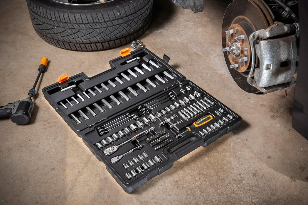 GEARWRENCH (GW90SCBMTS) 121 Piece Mechanics Hand Tool Set - 1/4" & 3/8” Drive, 90 Tooth, SAE & Metric