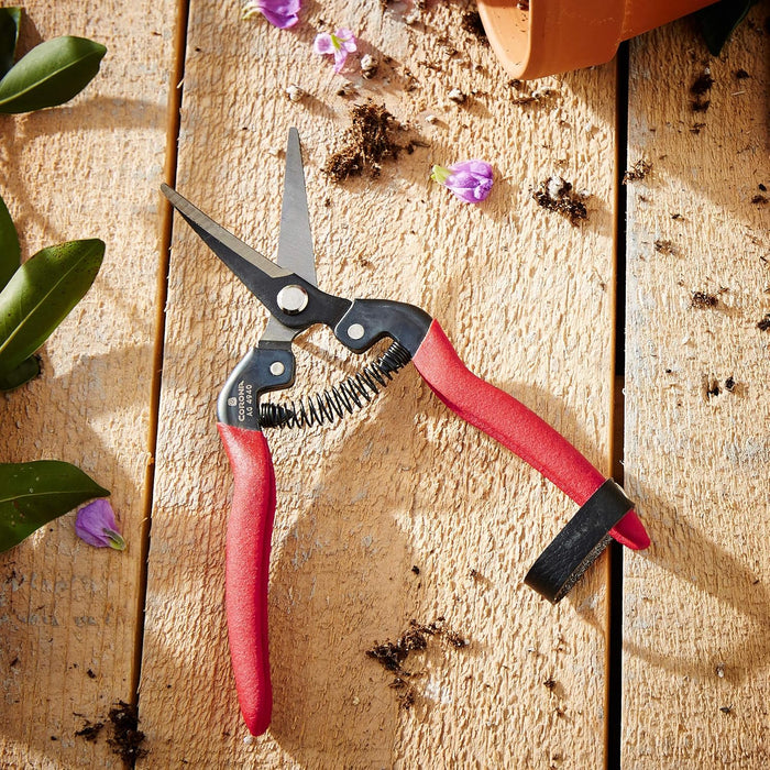 Corona AG4940 Long Curved Snip, Tempered Steel