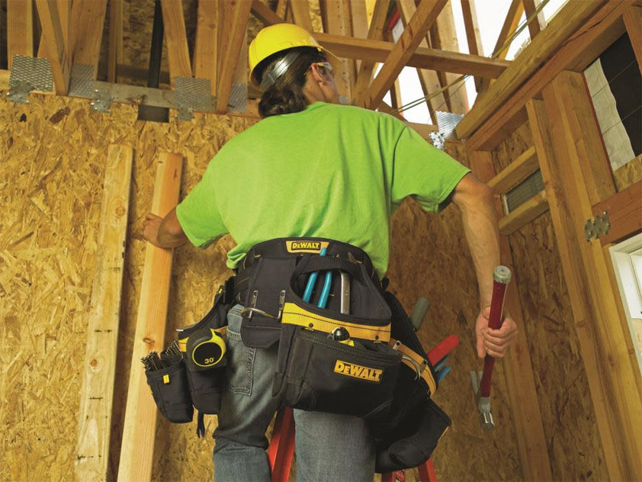 DEWALT DG5650 31-Pocket Professional Carpenter's Combo Tool Belt