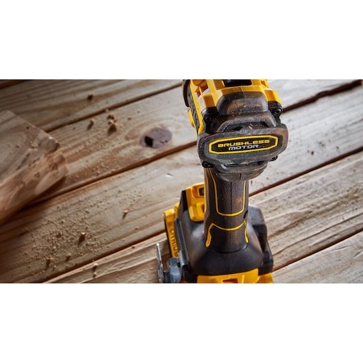 DEWALT DCB805D2 20V MAX XR Brushless Cordless 1/2 in. Hammer Drill/Driver Kit