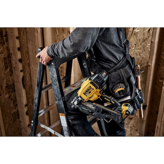 DEWALT DCN930P1 DEWALT 20V MAX Brushless Cordless 30° Paper Tape Framing Nailer Kit