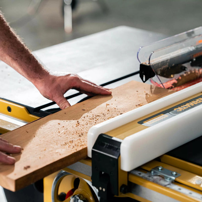 Powermatic 10 In. Tablesaw with ArmorGlide, 50 In. Rip Extension Table 5HP 3PH 460V PM2000T