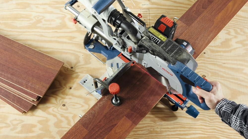 Bosch 18V 8-1/2in Miter Saw CORE18V️ Kit