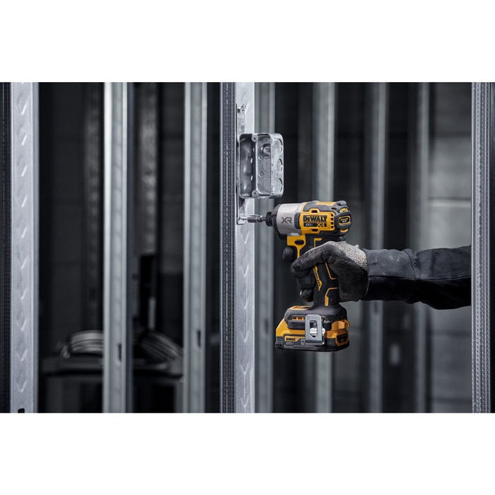 DeWALT 20V DCF845D1E1 MAX XR 1/4 In. Impact Driver Kit