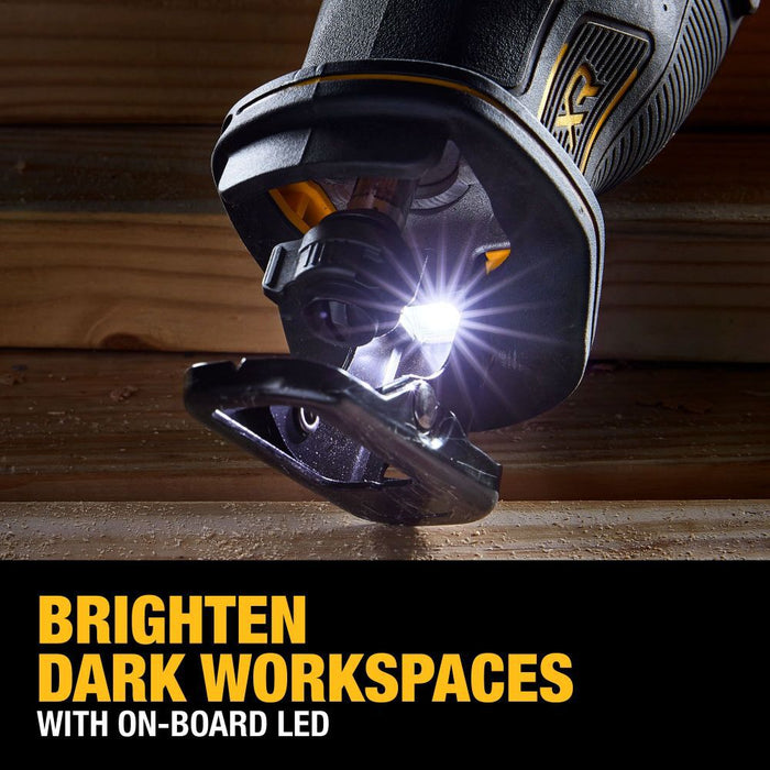 DeWALT (DCS382H1) 20V MAX XR Reciprocating Saw Kit