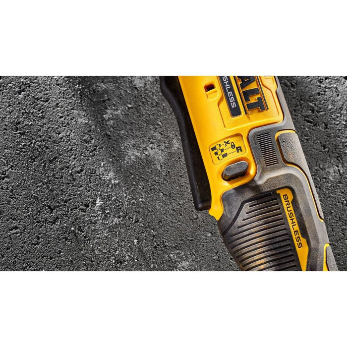 DeWALT 20V MAX XR Wire Mesh Cable Tray Cutter Brushless Cordless