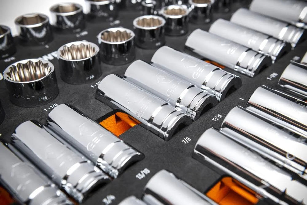 GEARWRENCH 60 Piece 1/2� Drive Master SAE Socket Set in Foam Storage Tray - GWMSSKT12SAE