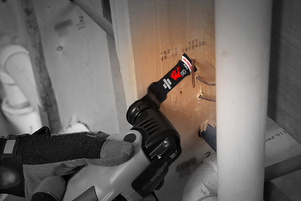 Diablo DOU125BW 1-1/4" Demo Demon Universal Fit Bi-Metal Oscillating Blade for Nail-Embedded Wood