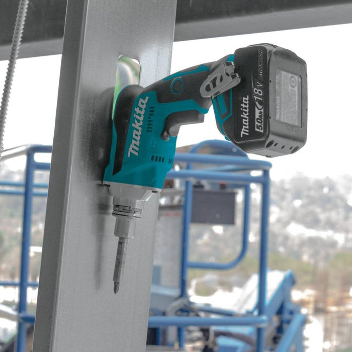 Makita 18V LXT Lithium-Ion Cordless 2-Pc. Combo Kit (5.0Ah)