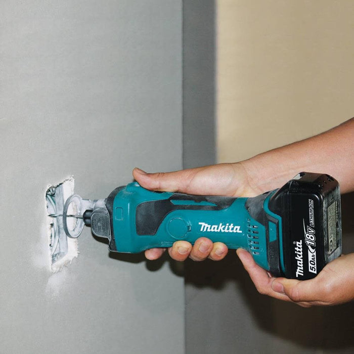 Makita 18V LXT Lithium-Ion Cordless 2-Pc. Combo Kit (5.0Ah)