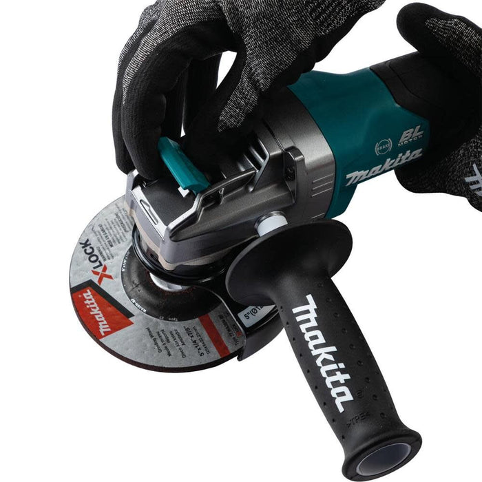 Makita 40V Max XGT Brushless Cordless 5" X-LOCK Paddle Switch Angle Grinder Kit, with Electric Brake (4.0Ah)