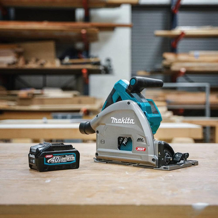 Makita (GPS01M1J) 40V Max XGT️ 6-1/2 In. Plunge Circular Saw Kit