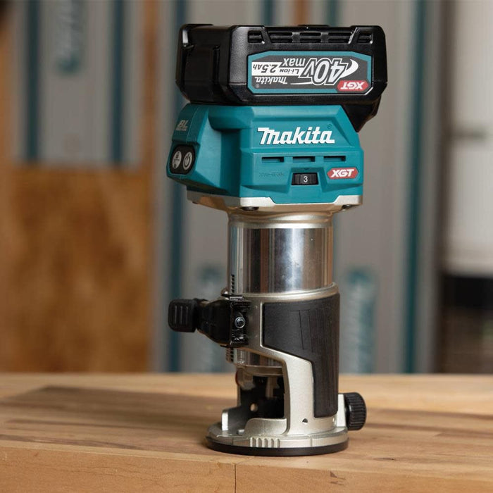 Makita 40V Max XGT Brushless Cordless Compact Router Kit