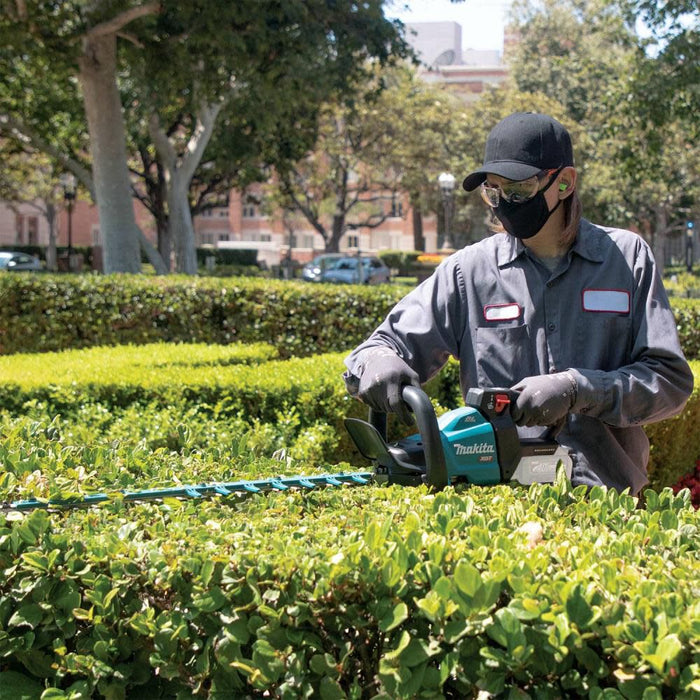 Makita 40V Max XGT Brushless Cordless 24" Hedge Trimmer (Bare Tool)