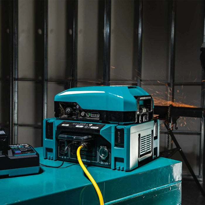 Makita (BAC01) 40V Max ConnectX Portable Power Station