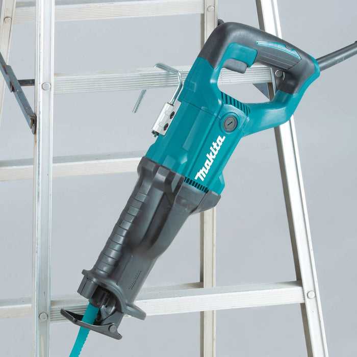 Makita Recipro Saw, 12 AMP, var. spd., tool-less blade change, hook