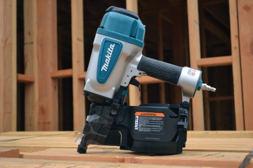 Makita 15-Degree Pneumatic 3-1/2 in. Coil Framing Nailer