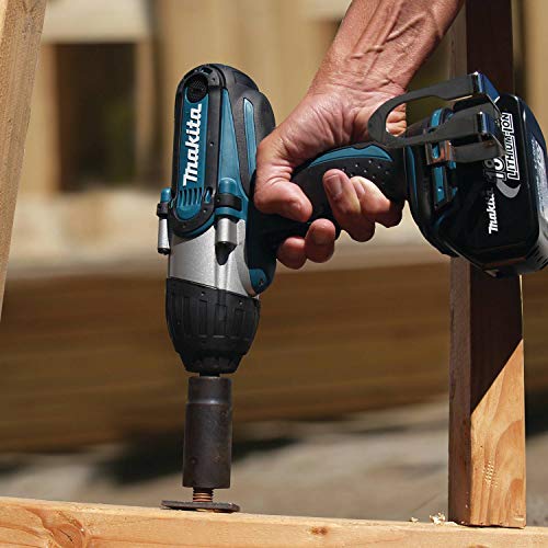 Makita 18V LXT Lithium-Ion Cordless 1/2" Sq. Drive Impact Wrench Kit (3.0Ah)