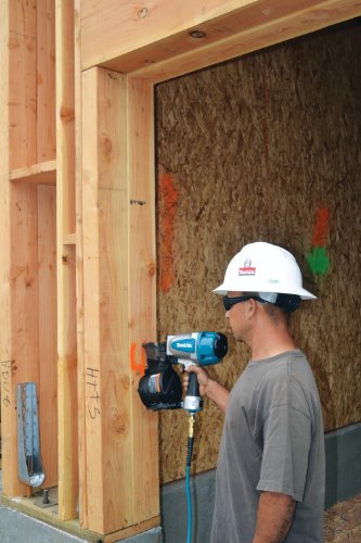 Makita 15-Degree Pneumatic 3-1/2 in. Coil Framing Nailer
