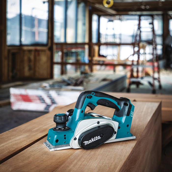Makita XPK01Z - 18V LXT Lithium-Ion Cordless 3-1/4" Planer (Bare Tool)